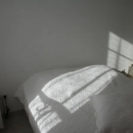 A Deux Pas De La Cite Medievale Dans Tres Calme Holiday home Aigues-Mortes