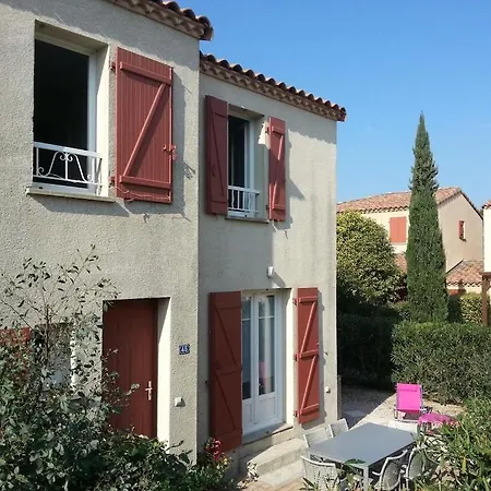 Holiday home A Deux Pas De La Cite Medievale Dans Tres Calme Aigues-Mortes